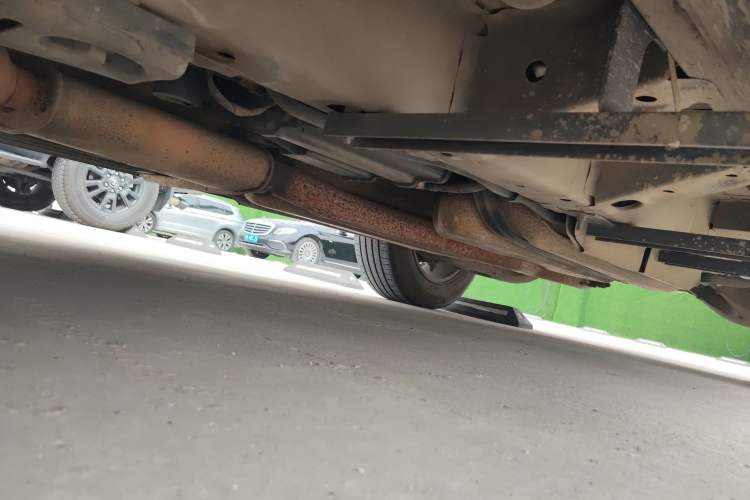 Used Cadillac SRX 2012 3.0L Elite Edition Chassis Front Left