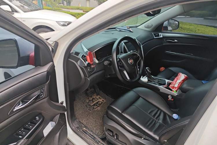 Used Cadillac SRX 2012 3.0L Comfort Model Driver Seat