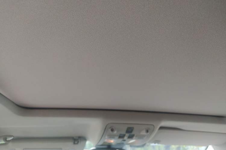 Used Cadillac SRX 2012 3.0L Elite Edition Headliner