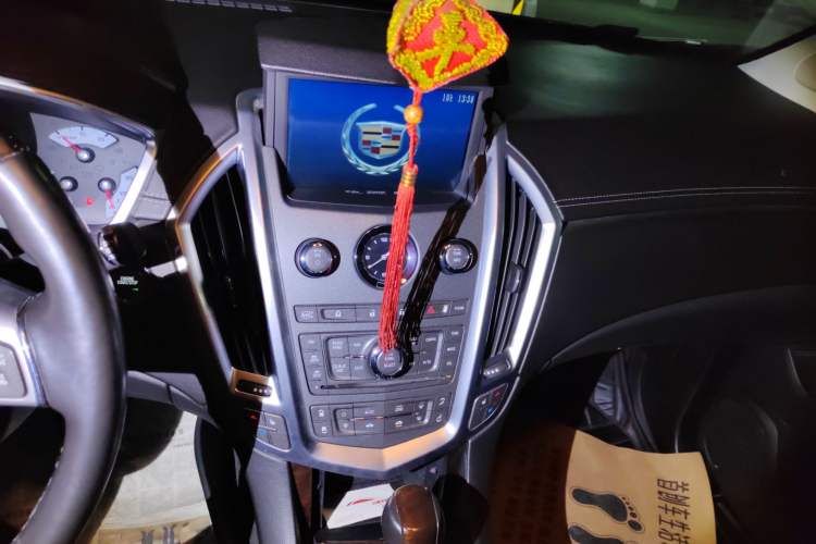 Used Cadillac SRX 2012 3.0L Leading Model Odometer Close Up