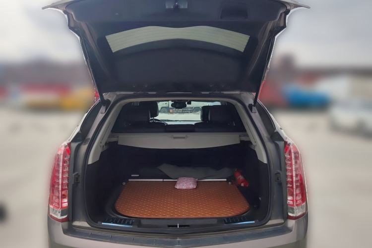 Used Cadillac SRX 2012 3.0L Elite Edition Trunk