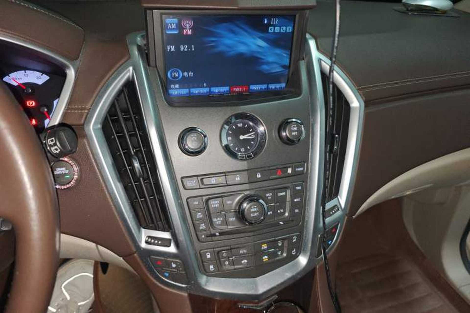 Used Cadillac SRX 2012 3.0L Elite Edition Audio And AC Panel