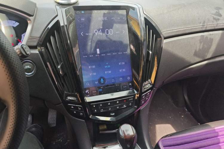 Used Cadillac SRX 2012 3.0L Luxury Model Audio And AC Panel