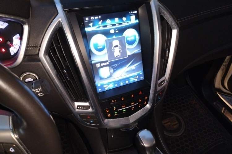 Used Cadillac SRX 2012 3.0L Comfort Model Audio And AC Panel
