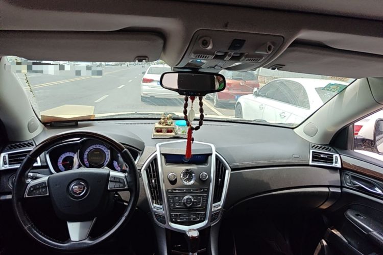 Used Cadillac SRX 2012 3.0L Elite Edition Center Console