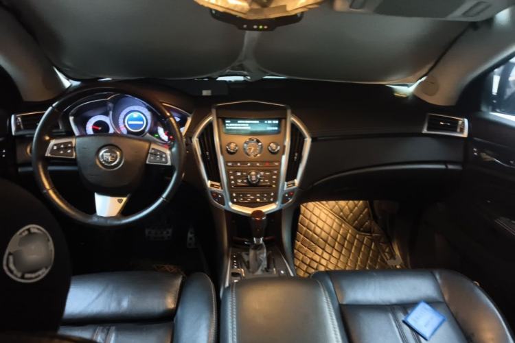 Used Cadillac SRX 2012 3.0L Leading Model Center Console