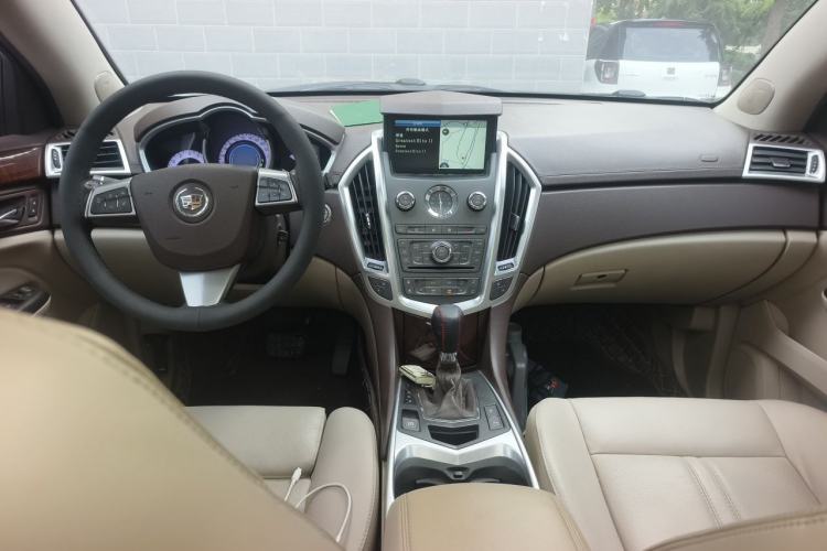 Used Cadillac SRX 2012 3.0L Elite Edition Center Console