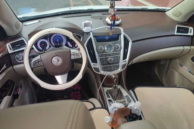 Used Cadillac SRX 2012 3.0L Elite Edition Center Console