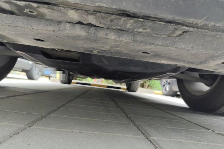 Used Cadillac SRX 2012 3.0L Elite Edition Chassis Front