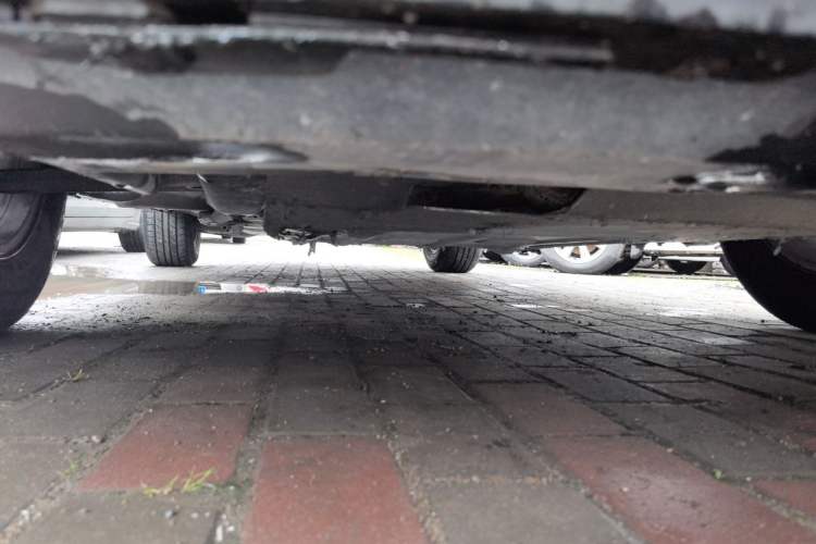 Used Cadillac SRX 2012 3.0L Elite Edition Chassis Front