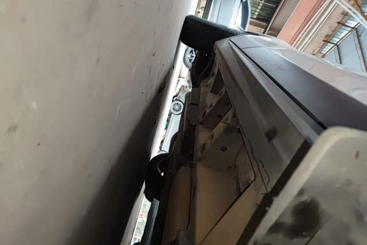 Used Cadillac SRX 2012 3.0L Luxury Model Chassis Front Right