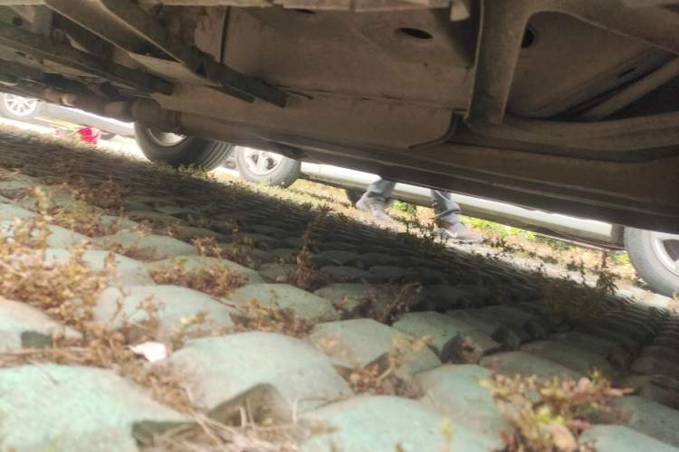 Used Cadillac SRX 2012 3.0L Elite Edition Chassis Rear Left
