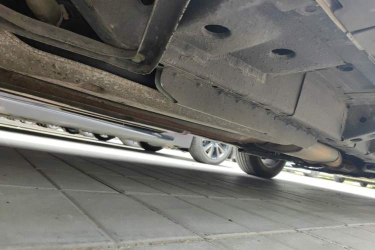 Used Cadillac SRX 2012 3.0L Elite Edition Chassis Rear Right
