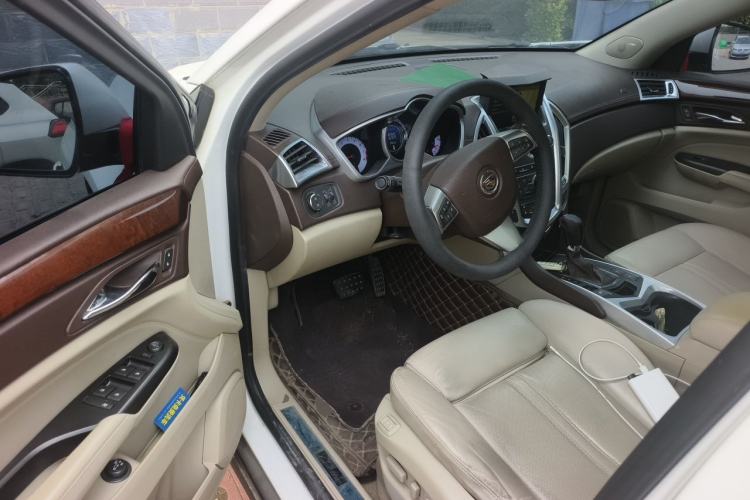 Used Cadillac SRX 2012 3.0L Elite Edition Driver Seat