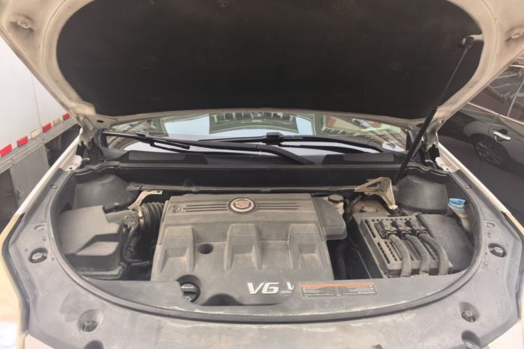 Used Cadillac SRX 2012 3.0L Leading Model Engine Bay