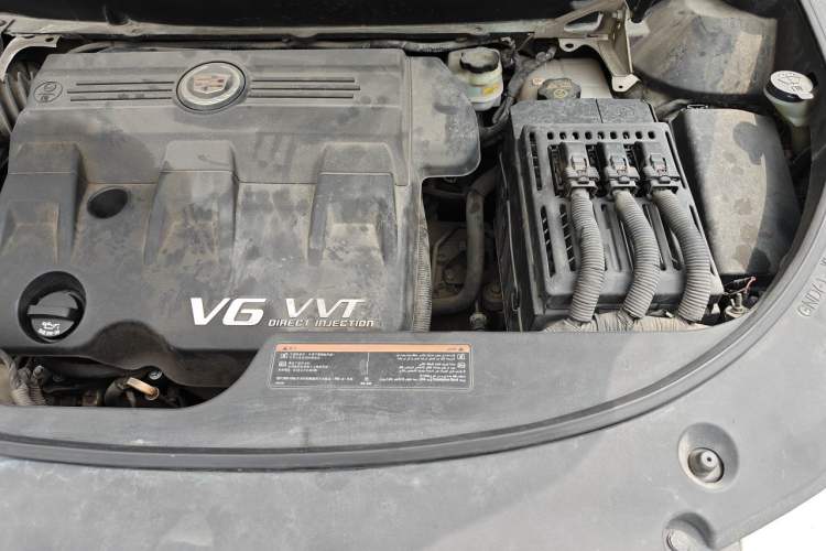 Used Cadillac SRX 2012 3.0L Elite Edition Engine Bay Left