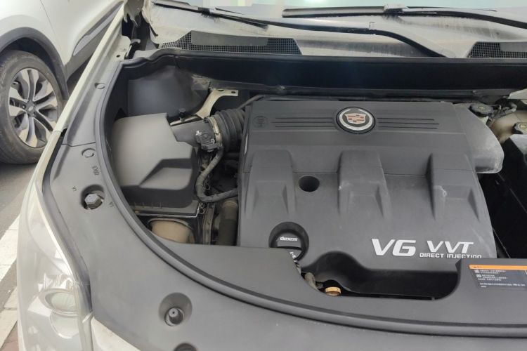 Used Cadillac SRX 2012 3.0L Elite Edition Engine Bay Right