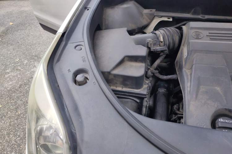 Used Cadillac SRX 2012 3.0L Elite Edition Engine Bay Right