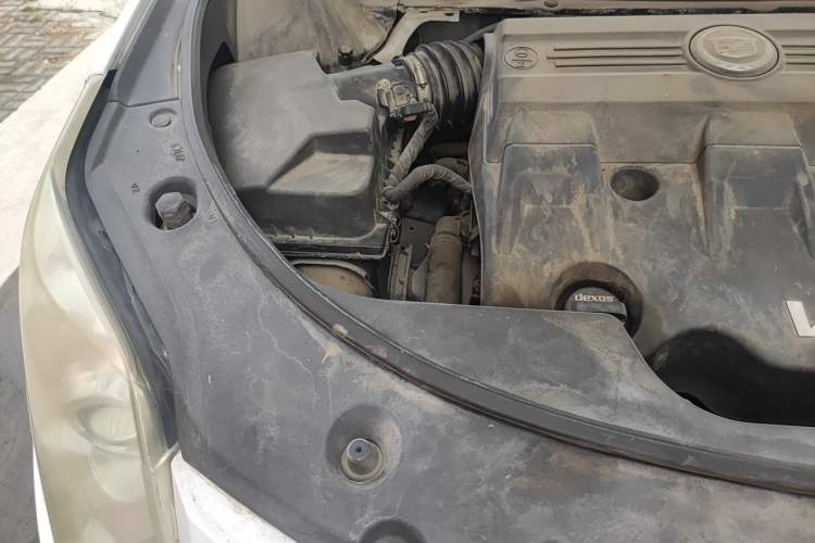 Used Cadillac SRX 2012 3.0L Elite Edition Engine Bay Right