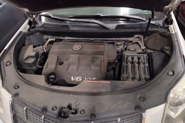 Used Cadillac SRX 2012 3.0L Leading Model Engine Bay