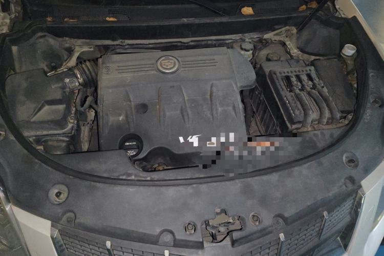 Used Cadillac SRX 2012 3.0L Flagship Version Engine Bay