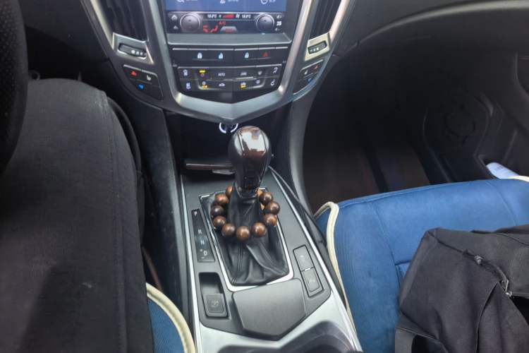Used Cadillac SRX 2012 3.0L Leading Model Gear Lever