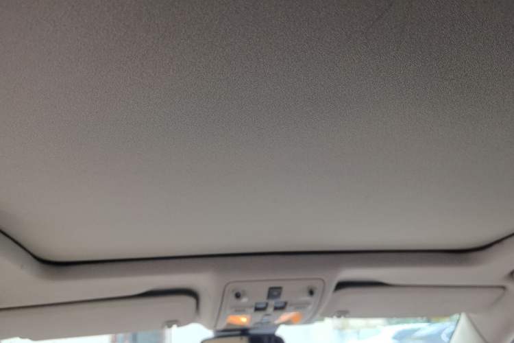 Used Cadillac SRX 2012 3.0L Elite Edition Headliner