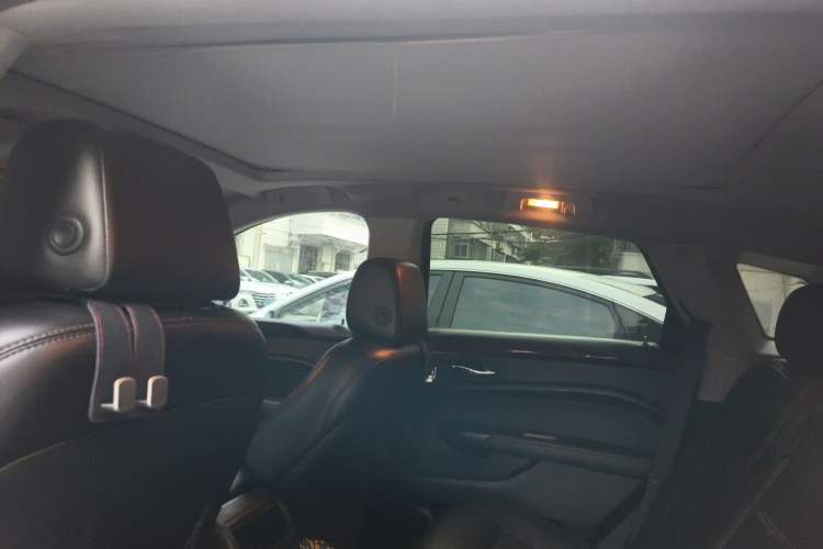 Used Cadillac SRX 2012 3.0L Leading Model Headliner