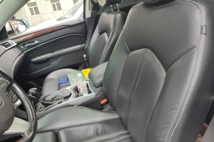 Used Cadillac SRX 2012 3.0L Elite Edition Left Front Seat