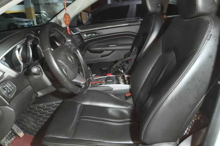 Used Cadillac SRX 2012 3.0L Comfort Model Left Front Seat