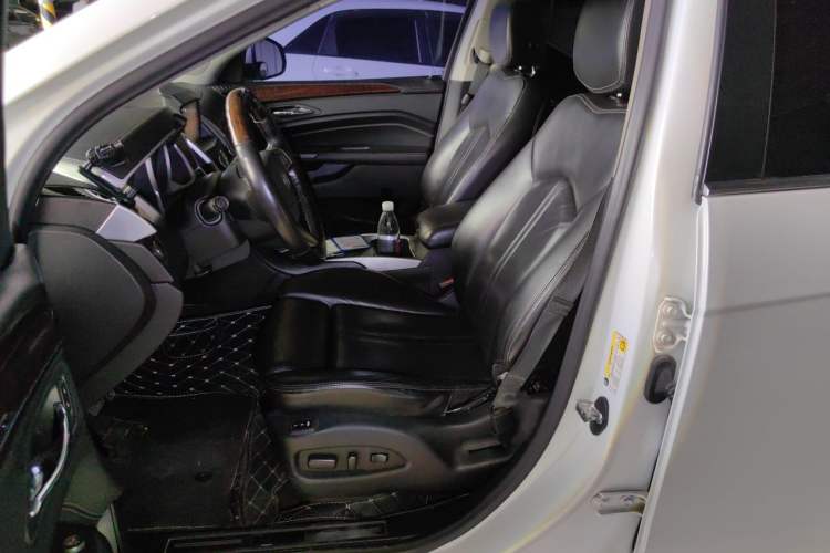 Used Cadillac SRX 2012 3.0L Elite Edition Left Front Seat