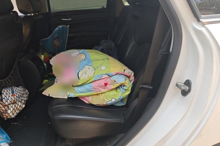 Used Cadillac SRX 2012 3.0L Luxury Model Left Rear Seat