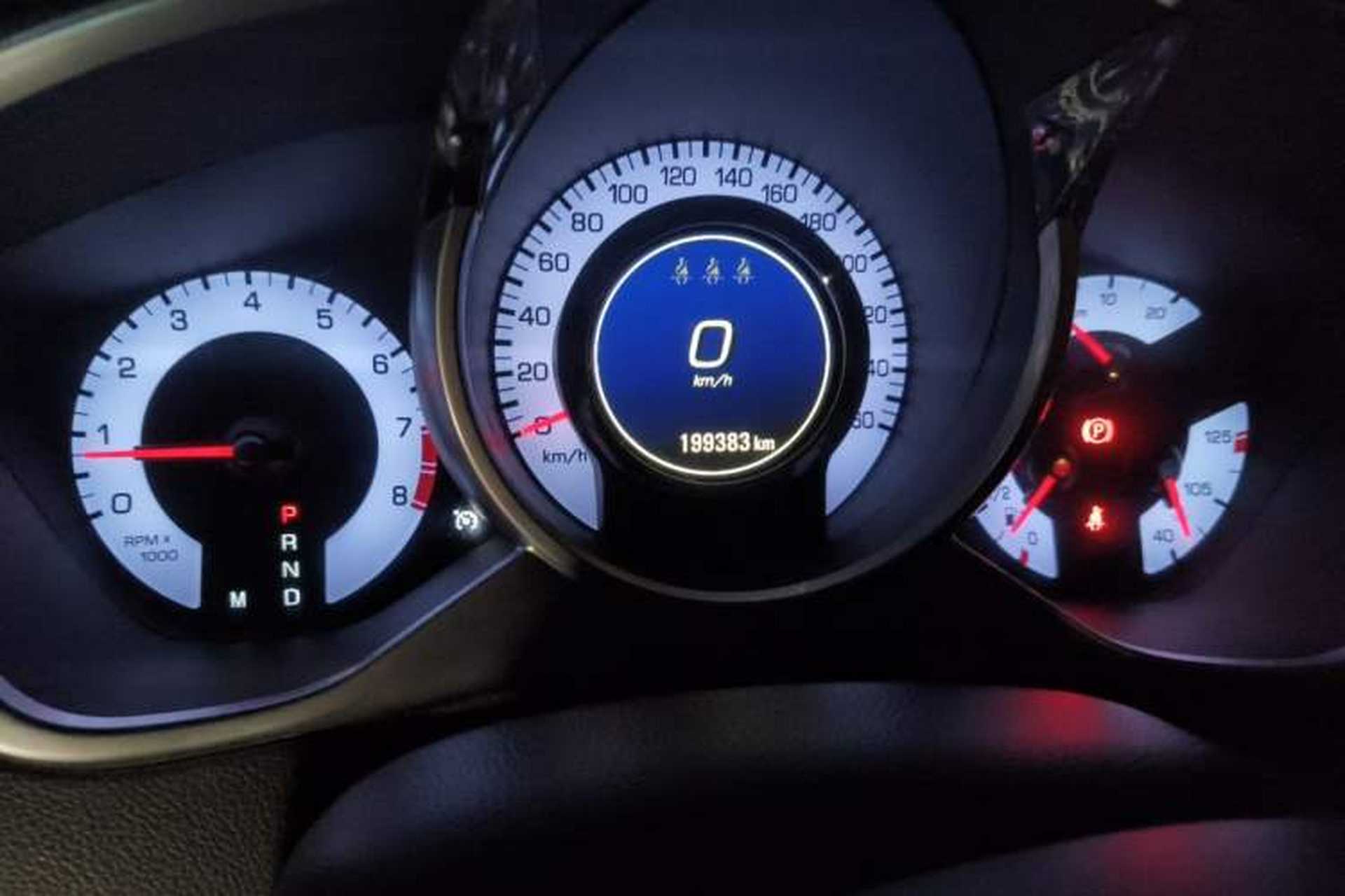 Used Cadillac SRX 2012 3.0L Comfort Model Odometer Close Up