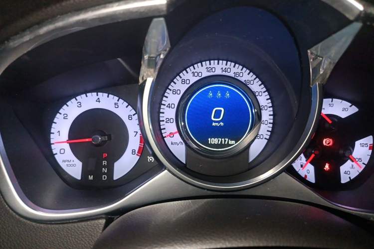 Used Cadillac SRX 2012 3.0L Leading Model Odometer Close Up