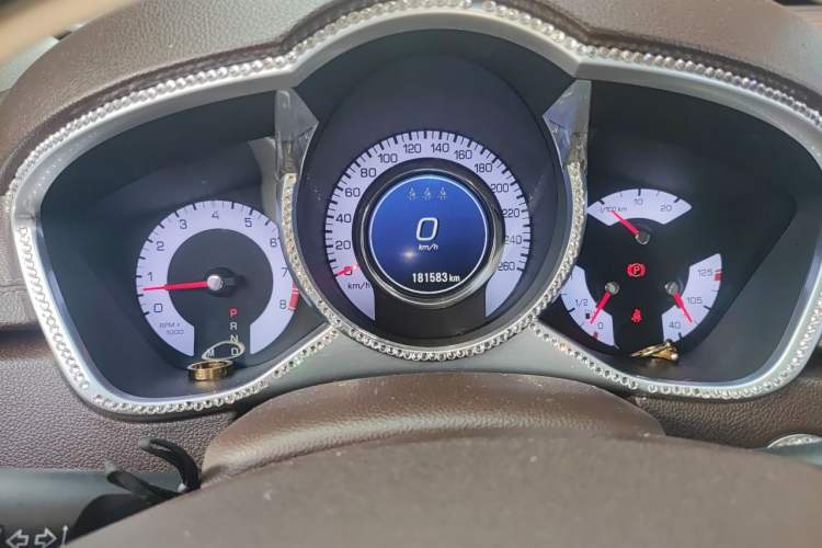 Used Cadillac SRX 2012 3.0L Elite Edition Odometer Close Up