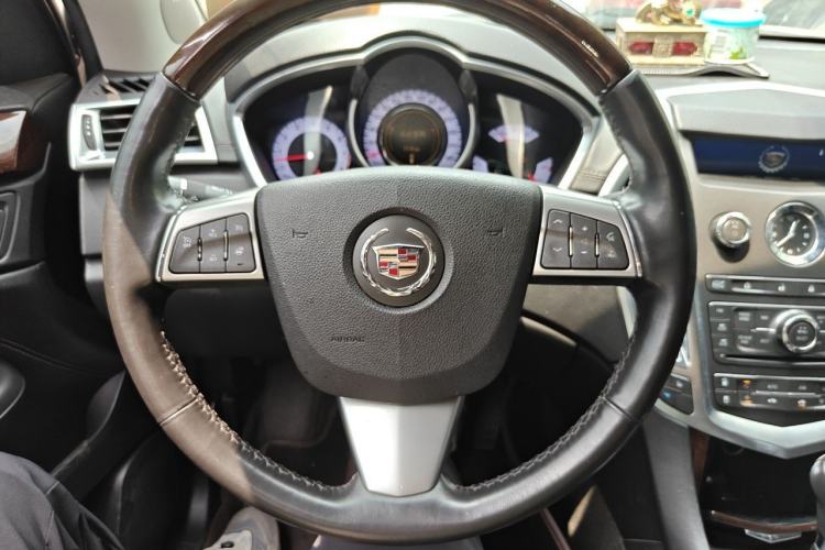 Used Cadillac SRX 2012 3.0L Elite Edition Steering Wheel