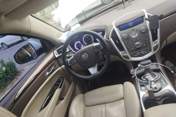 Used Cadillac SRX 2012 3.0L Elite Edition Steering Wheel