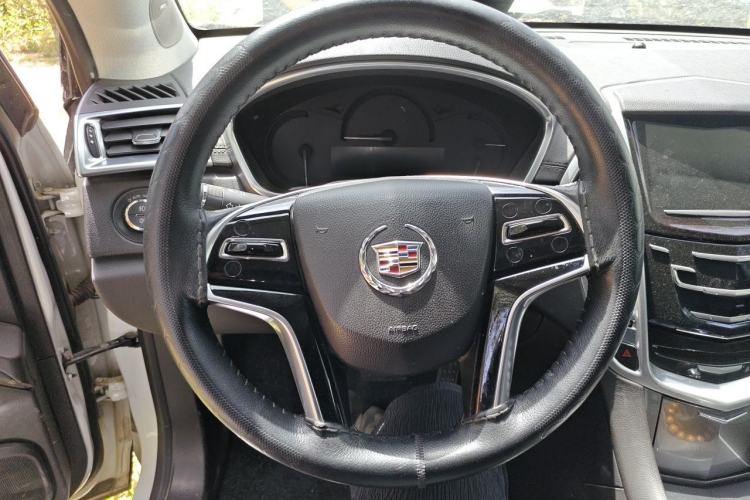 Used Cadillac SRX 2012 3.0L Comfort Model Steering Wheel