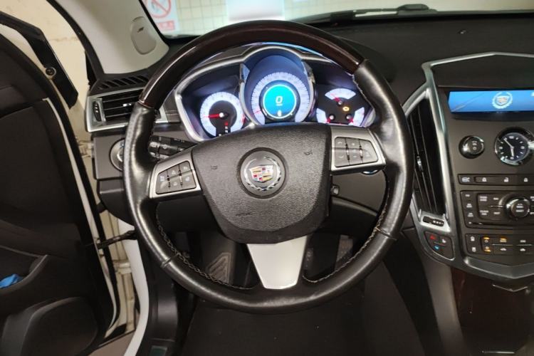 Used Cadillac SRX 2012 3.0L Luxury Model Steering Wheel