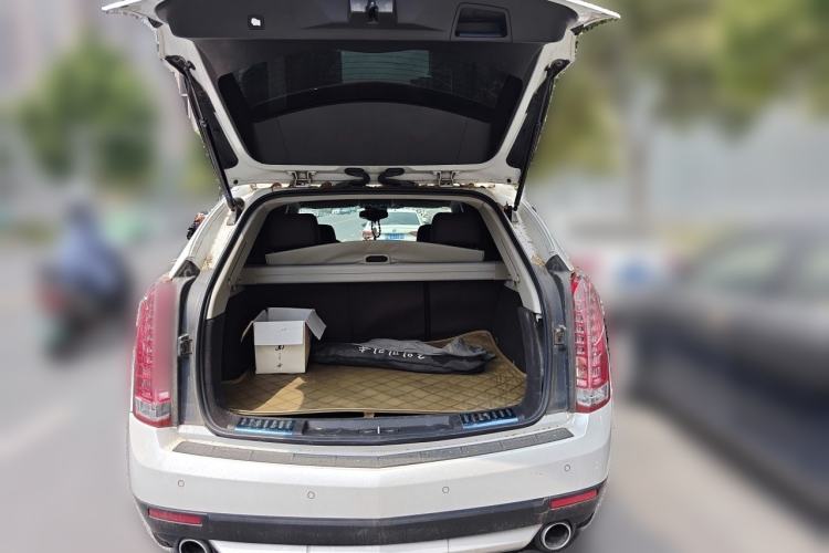 Used Cadillac SRX 2012 3.0L Elite Edition Trunk