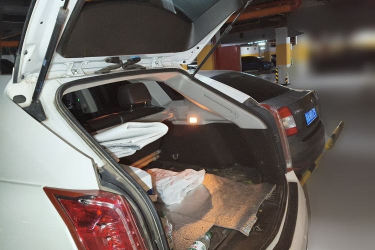 Used Cadillac SRX 2012 3.0L Comfort Model Trunk