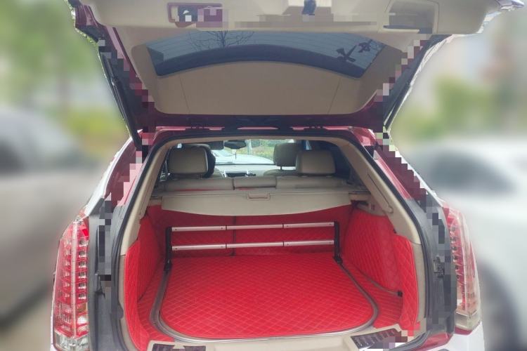 Used Cadillac SRX 2012 3.0L Elite Edition Trunk