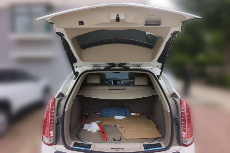 Used Cadillac SRX 2012 3.0L Elite Edition Trunk