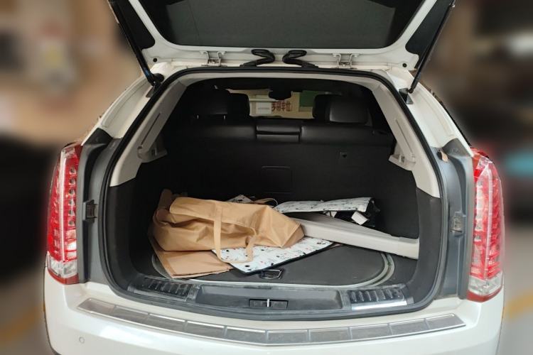 Used Cadillac SRX 2012 3.0L Luxury Model Trunk