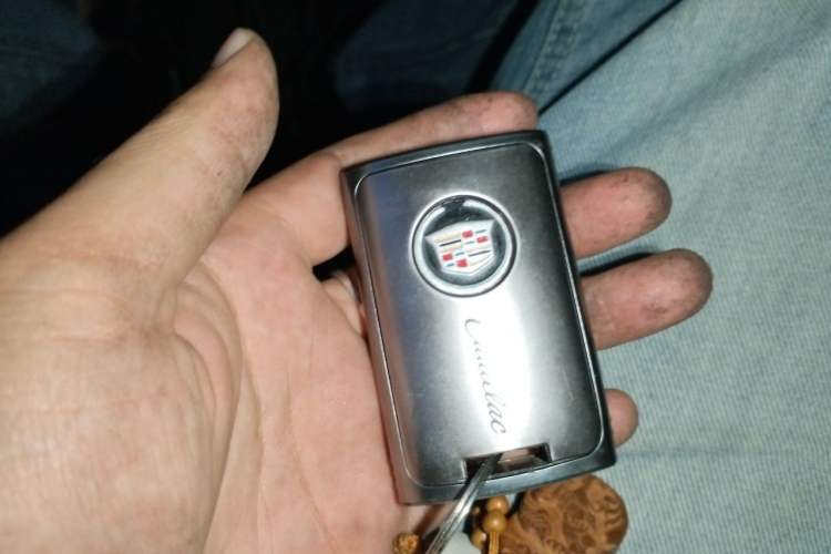 Used Cadillac SRX 2012 3.0L Comfort Model Vehicle Key