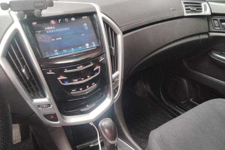 Used Cadillac SRX 2013 3.0L Comfort Model Audio And AC Panel