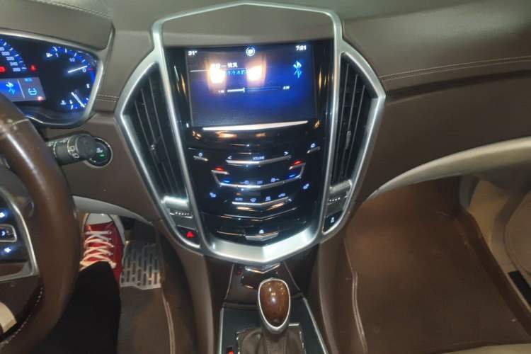 Used Cadillac SRX 2013 3.0L Leading Model Audio And AC Panel