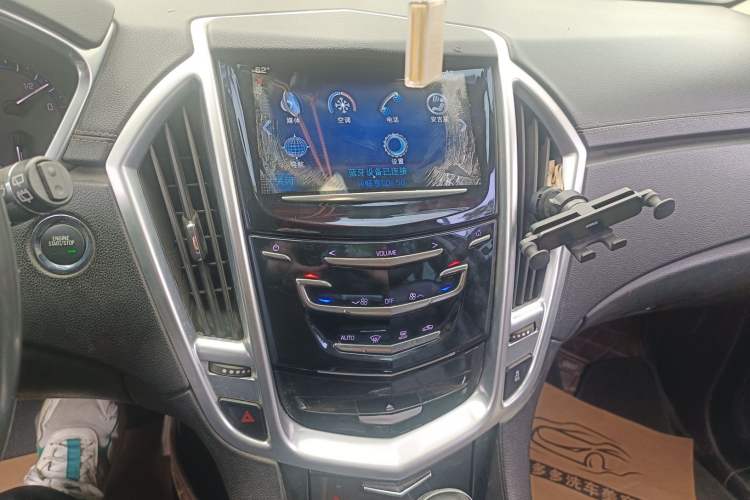 Used Cadillac SRX 2013 3.0L Comfort Model Audio And AC Panel