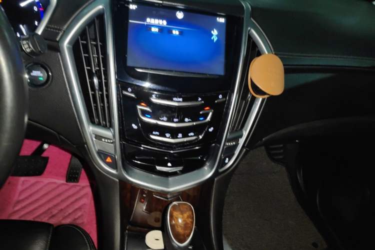 Used Cadillac SRX 2013 3.0L Leading Model Audio And AC Panel