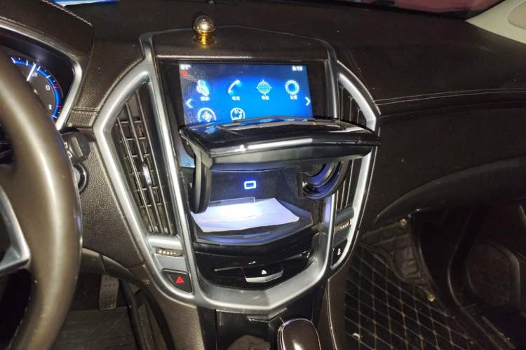 Used Cadillac SRX 2013 3.0L Comfort Model Audio And AC Panel